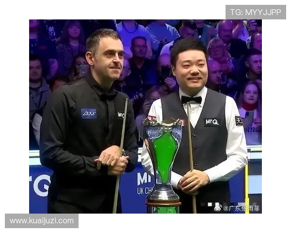 重庆篮球队在大师赛中的默契配合与战术执行分析